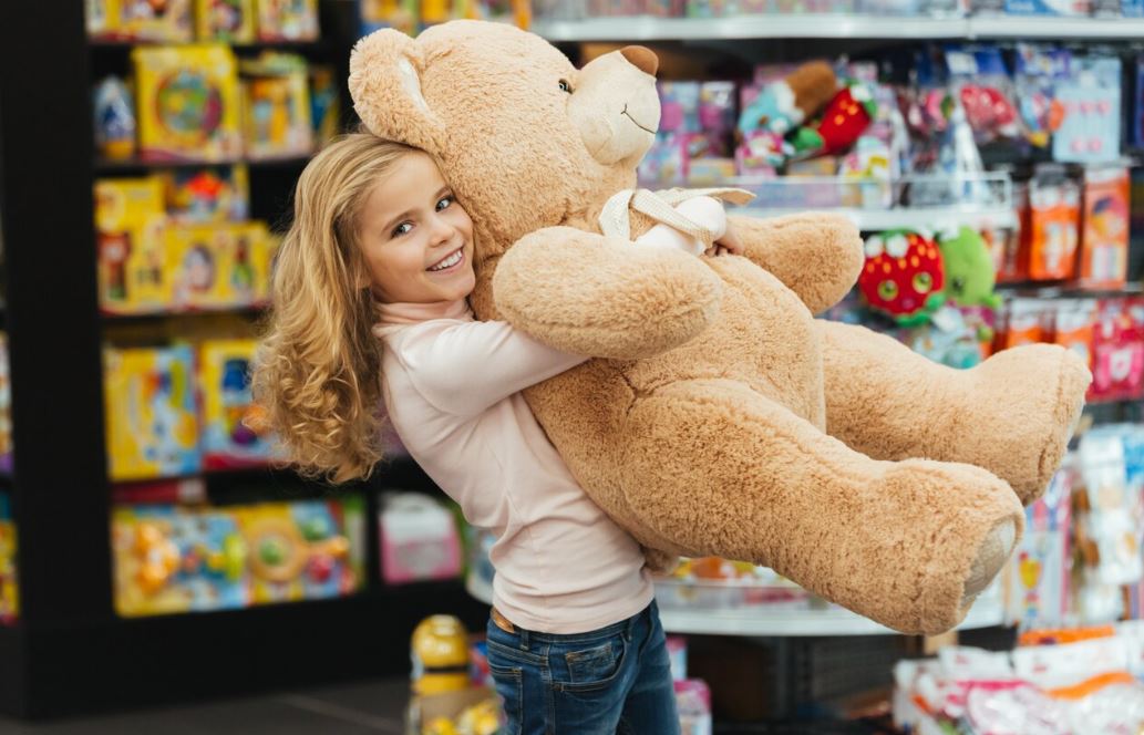 فروشگاه اسباب بازی دخترانه و پسرانه؛ راهنمای خرید بهترین اسباب بازی‌ها
